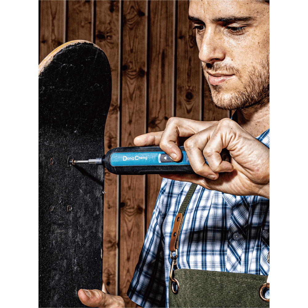 Отвертка аккумуляторная DongCheng DCPL04-5 (TYPE E), 4 В, 36 Вт, 5 Нм, зарядка Type-C - 2