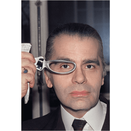 Книга на английском языке "Little Book of Chanel by Lagerfeld: The Story of the Iconic Fashion Designer", Baxter-wright E. - 5