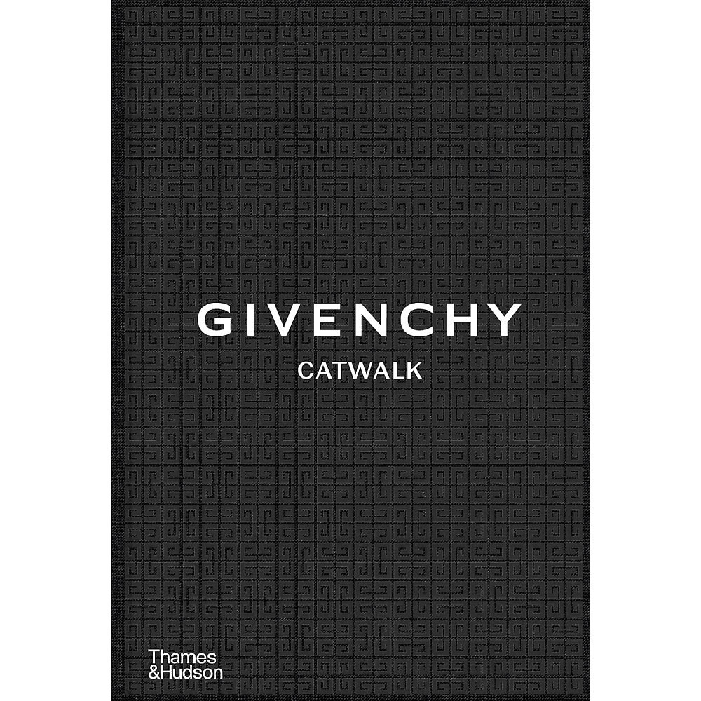 Книга на английском языке "Givenchy Catwalk: The Complete Collections", Samson A., Madsen A. C. 