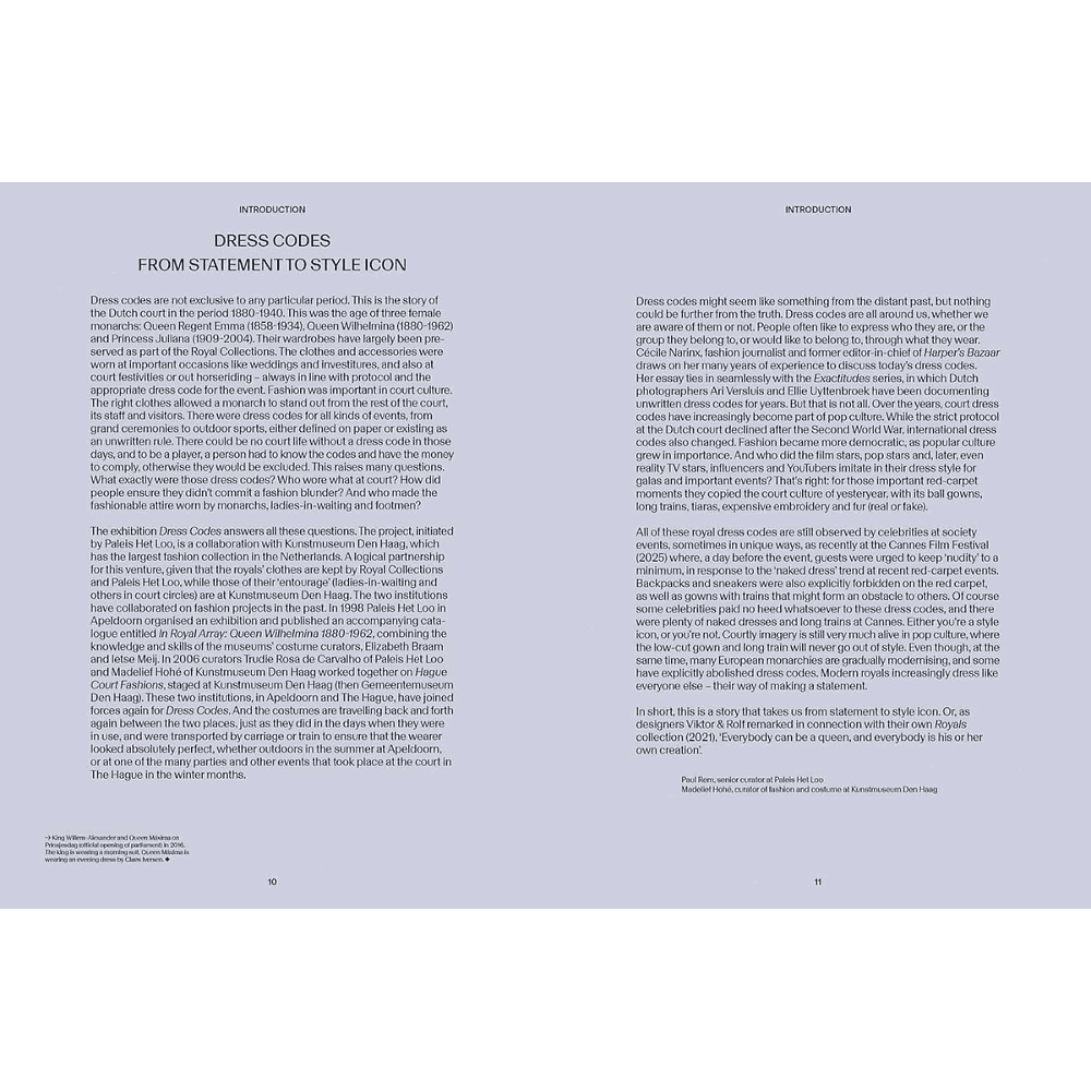 Книга на английском языке "Dress Codes. From Statement to Style Icon", Madelief Hohé, Paul Rem, Cécile Narinx - 2