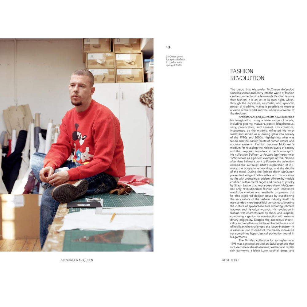 Книга на английском языке "Alexander McQueen: Iconic"  - 6